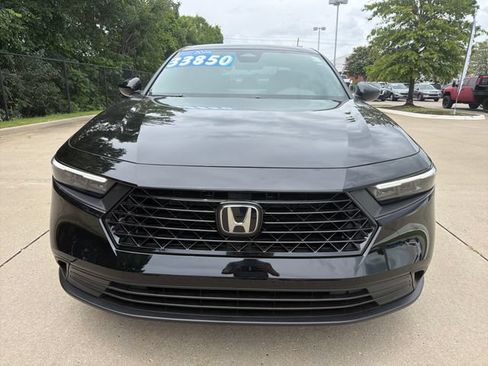 Certified 2025 Honda Accord Sport image 8