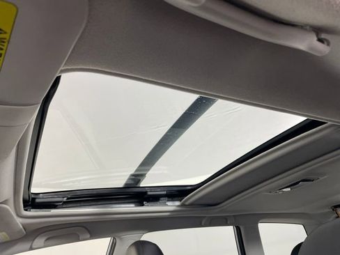 Used 2013 Subaru Forester 2.5X Premium w/ All-Weather Plus Pkg image 12