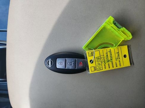 Used 2021 Nissan Armada SV image 29