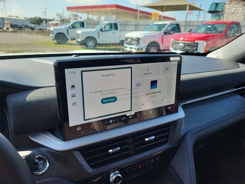 New 2026 Ford Explorer Platinum image 12