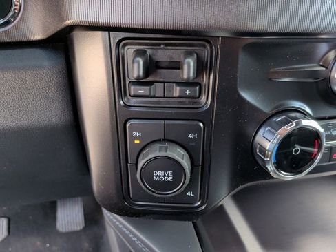 New 2026 Ford F450 Platinum w/ FX4 Off-Road Package image 30