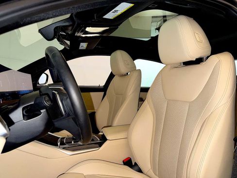 Certified 2023 BMW 330i xDrive Sedan w/ Driving Assistance Package AWD/4WD image 20