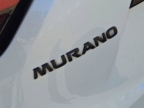 Used 2023 Nissan Murano SV w/ SV Midnight Edition Package image 11