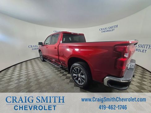 Used 2022 Chevrolet Silverado 1500 LT w/ Z71 Off-Road Package image 3