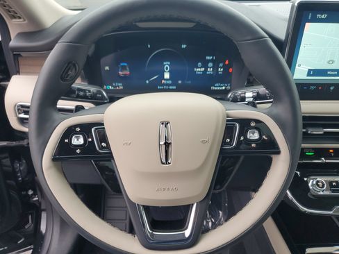 New 2026 Lincoln Corsair Reserve w/ Jet Appearance Package image 16