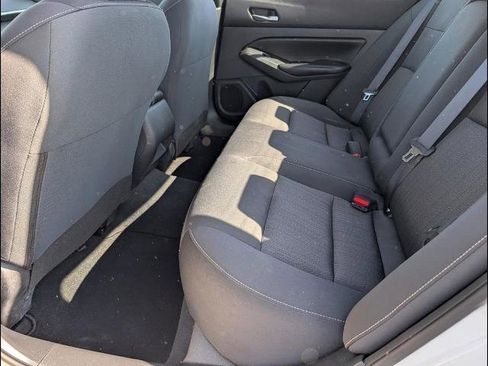 Used 2022 Nissan Altima 2.5 S FWD image 13