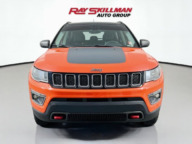 Used 2018 Jeep Compass Trailhawk w/ Cold Weather Group AWD/4WD image 2