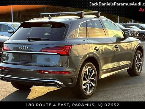 Certified 2023 Audi Q5 2.0T Premium w/ Convenience Package AWD/4WD image 2