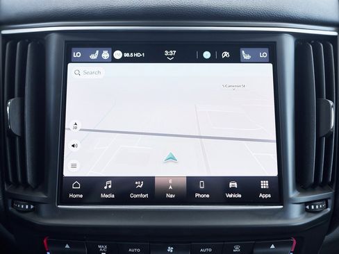 Used 2022 Maserati Levante Modena image 52