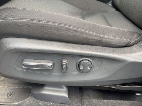 Used 2024 Honda CR-V EX image 15