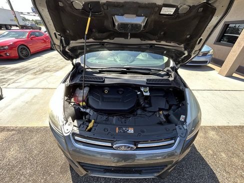 Used 2016 Ford Escape Titanium w/ Equipment Group 301A FWD image 10