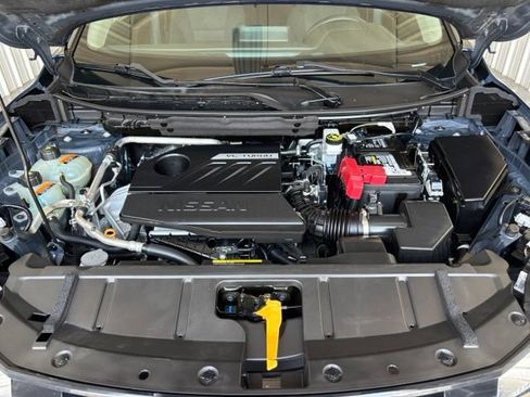 Used 2024 Nissan Rogue SV AWD/4WD image 28