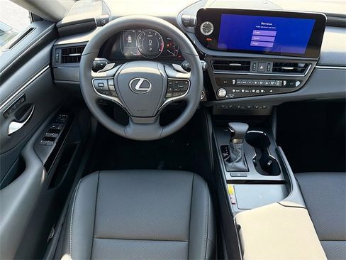 New 2025 Lexus ES 350 w/ Premium Package image 17