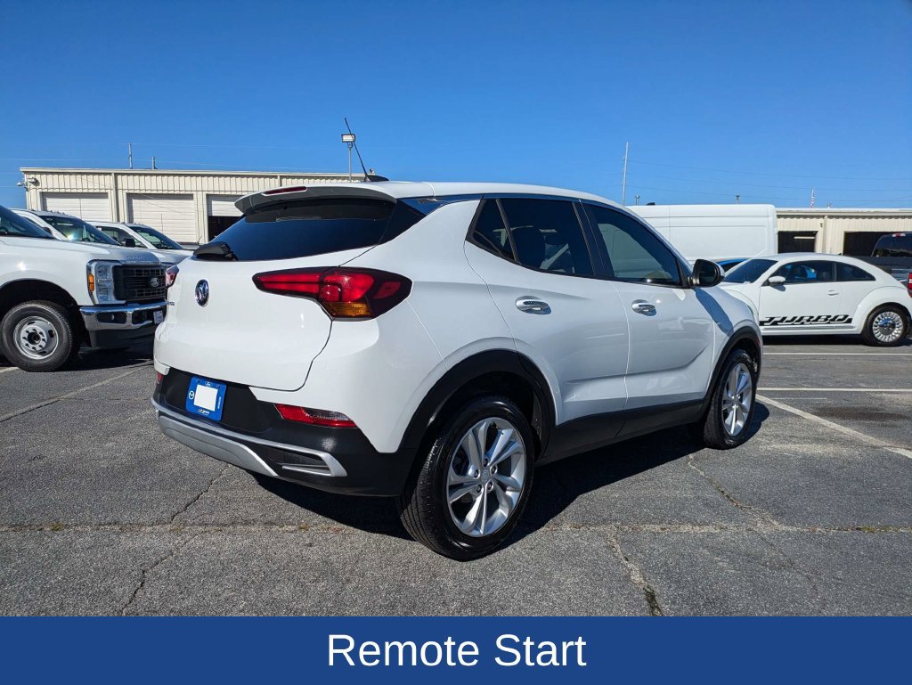 Used 2021 Buick Encore GX Preferred w/ Cold Weather Comfort Package FWD image 4