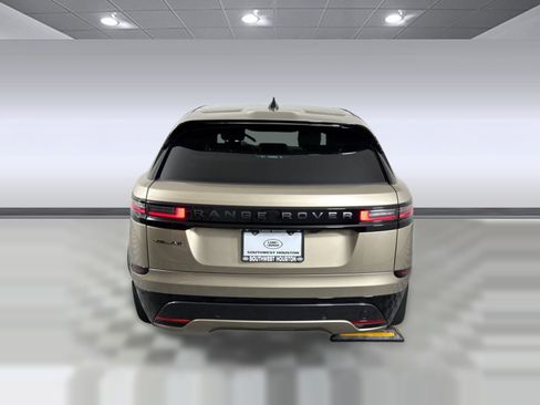 New 2026 Land Rover Range Rover Velar Dynamic SE image 10