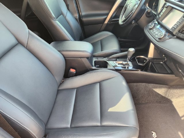 Used 2017 Toyota RAV4 Limited FWD image 14