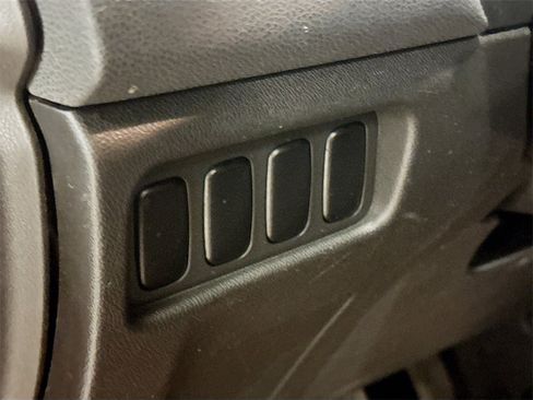 Used 2018 Mitsubishi Outlander Sport SE image 12