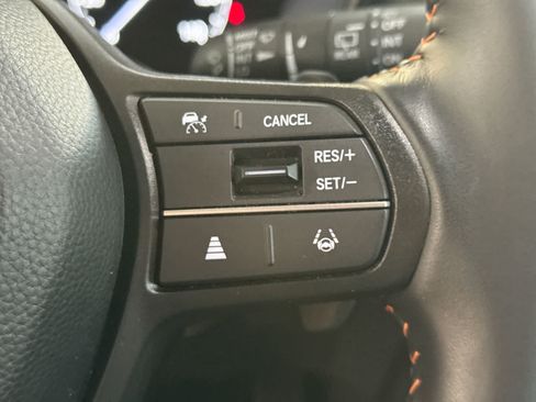 Used 2025 Honda CR-V Sport image 30
