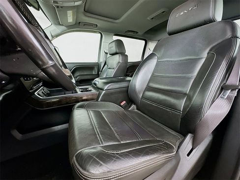 Used 2015 GMC Sierra 3500 Denali w/ Duramax Plus Package image 22