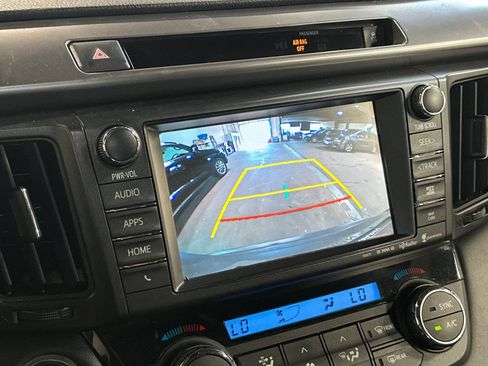 Used 2016 Toyota RAV4 Limited w/ Cargo Management Package AWD/4WD image 22