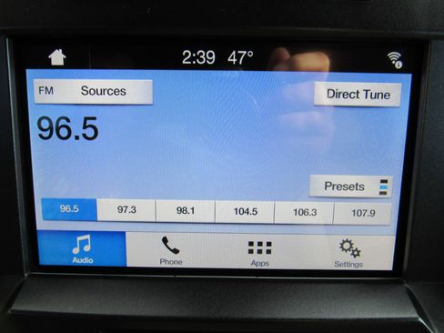 Used 2017 Ford F250 XLT w/ XLT Premium Package image 16