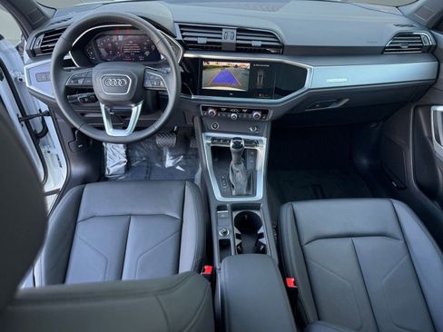 New 2025 Audi Q3 2.0T Premium image 15