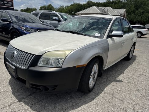 Used 2009 Mercury Sable Premier FWD image 6