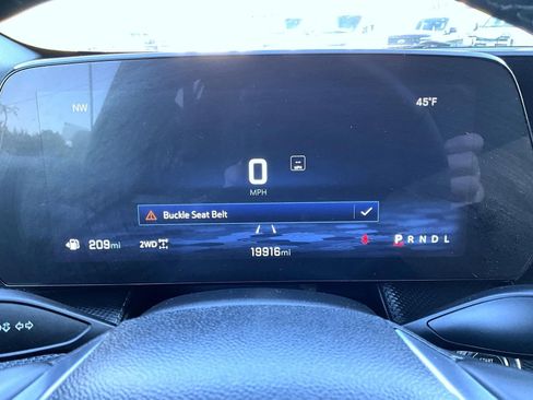 Used 2025 Chevrolet Equinox LT AWD/4WD image 15