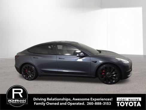 Used 2022 Tesla Model 3 Performance image 5