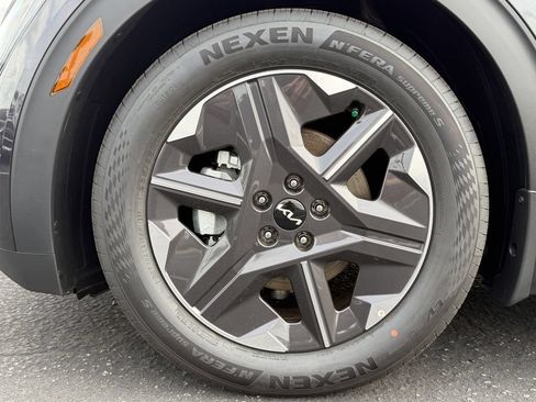 New 2026 Kia EV6 Light RWD image 12
