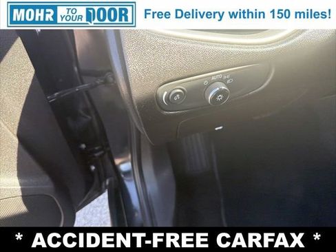 Used 2022 Chevrolet Malibu LT FWD image 14