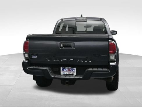 Used 2020 Toyota Tacoma TRD Pro AWD/4WD image 4