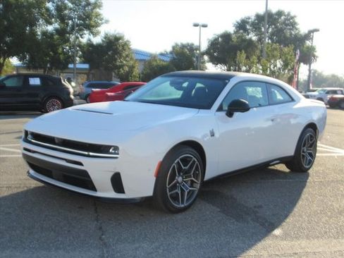New 2026 Dodge Charger R/T Scat Pack image 3