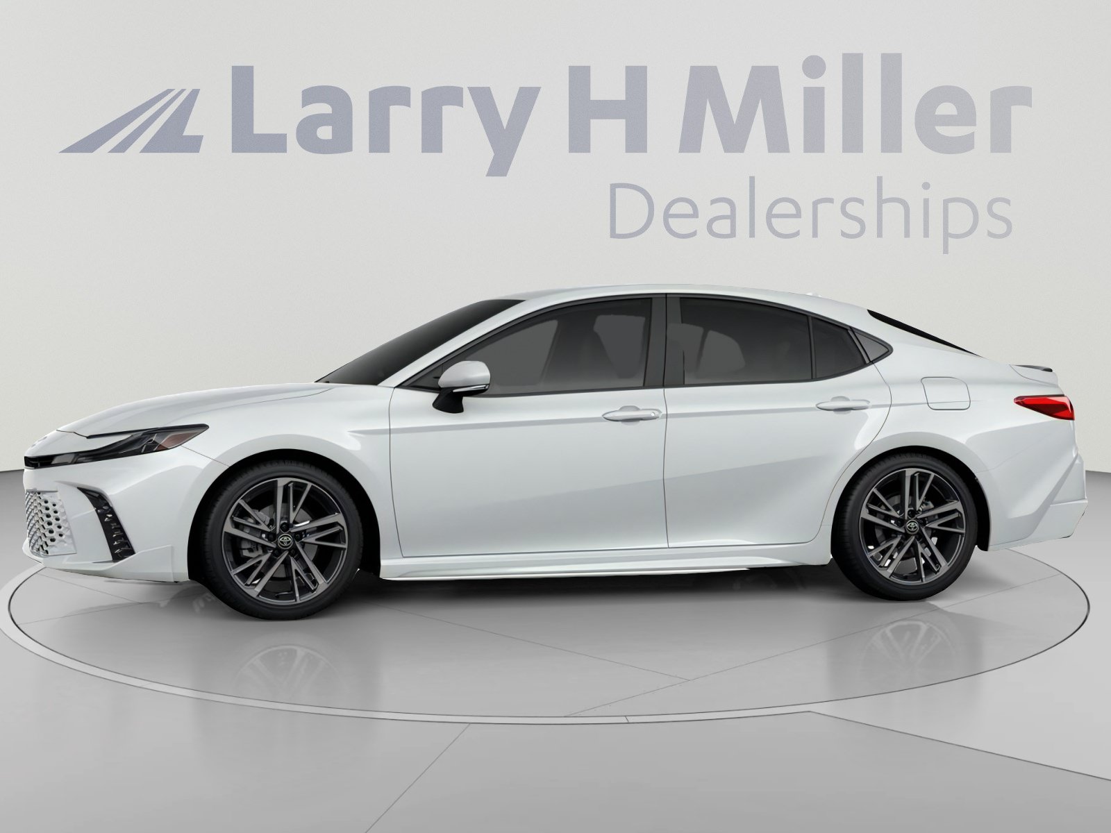 New 2026 Toyota Camry XSE FWD image 3