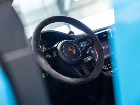 Used 2018 Porsche 911 GT3 RWD image 47