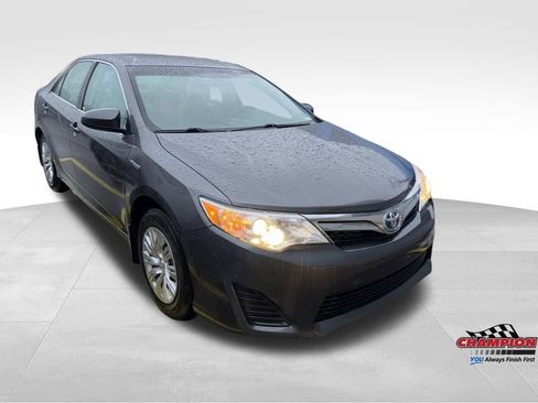 Used 2013 Toyota Camry Hybrid image 19