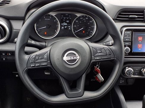 New 2025 Nissan Versa S w/ Trunk Package image 17