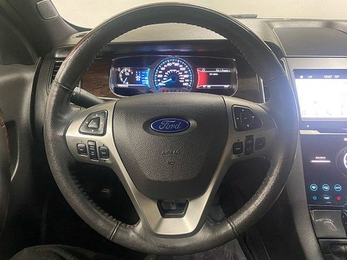 Used 2017 Ford Taurus Limited w/ Driver Assist Package image 15