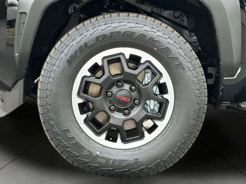 New 2026 Toyota 4Runner TRD Off-Road image 33