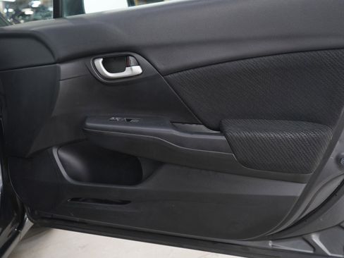Used 2013 Honda Civic LX image 9