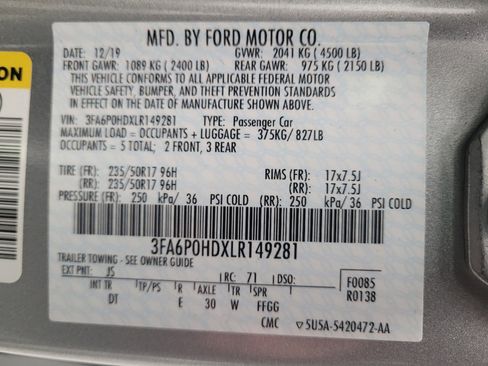 Used 2020 Ford Fusion SE image 33