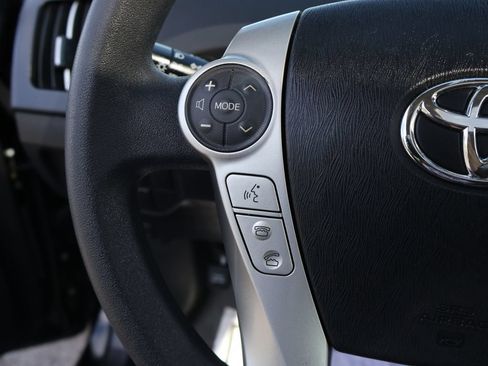 Used 2013 Toyota Prius Three w/ Solar Roof Pkg FWD image 25