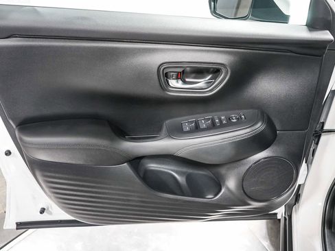 Used 2024 Honda HR-V LX image 24