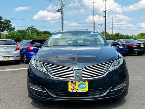 Used 2014 Lincoln MKZ AWD image 9