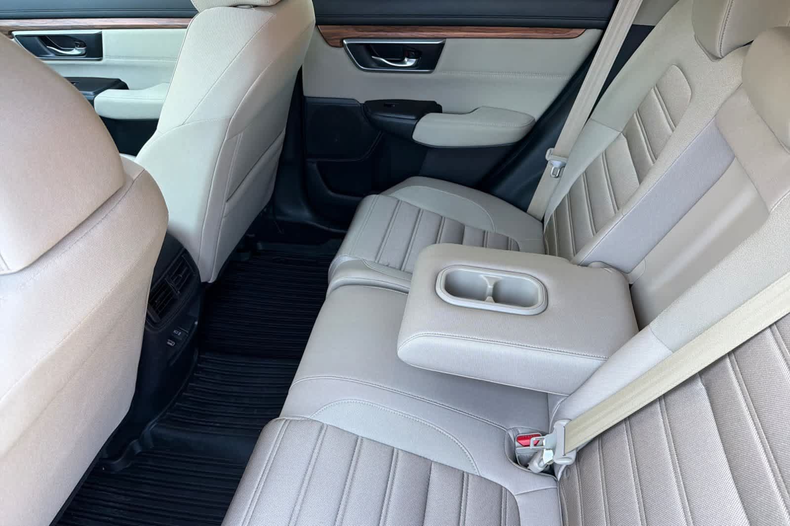 Used 2019 Honda CR-V EX image 4