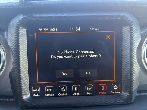 Used 2022 Jeep Gladiator Overland w/ Cold Weather Group image 31