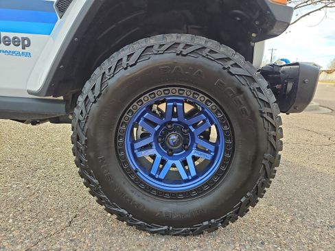 Used 2021 Jeep Wrangler Unlimited Rubicon 4xe w/ Steel Bumper Group image 24