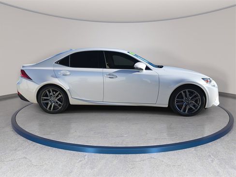 Used 2016 Lexus IS 300 AWD image 5