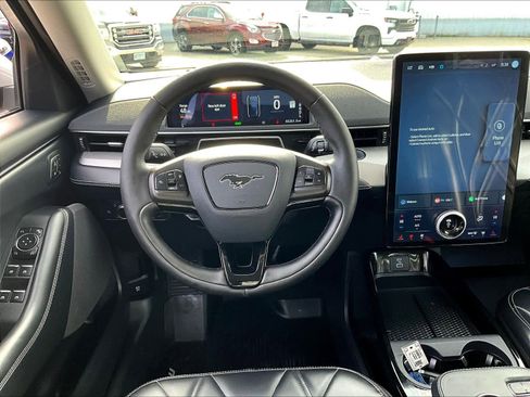 Used 2021 Ford Mustang Mach-E Select w/ Comfort/Technology Package image 17