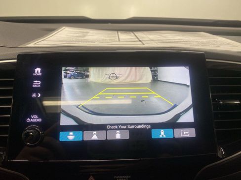Used 2023 Honda Passport EX-L image 27